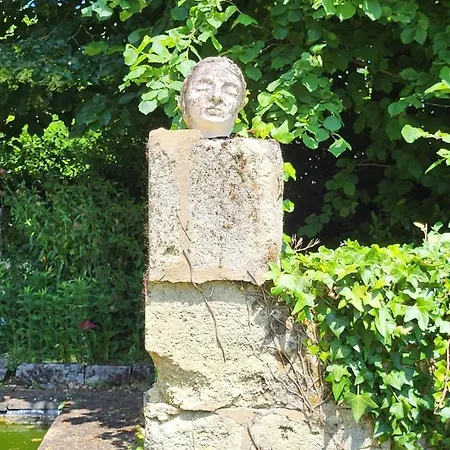 Gasthuis Domaine De Plisseau 3*