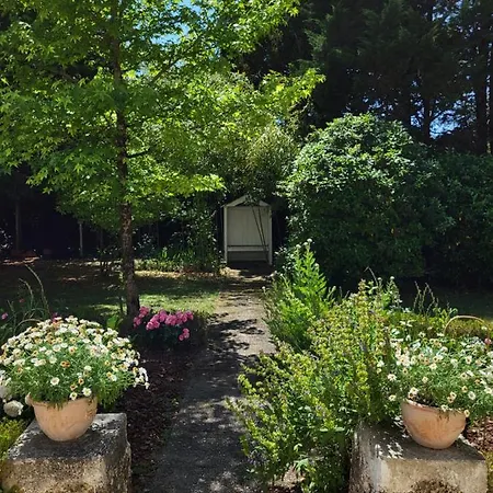 Domaine De Plisseau Guest house